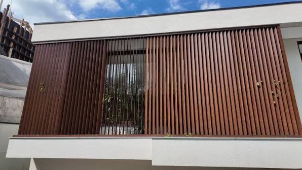 Brise de alumínio — projeto residencial